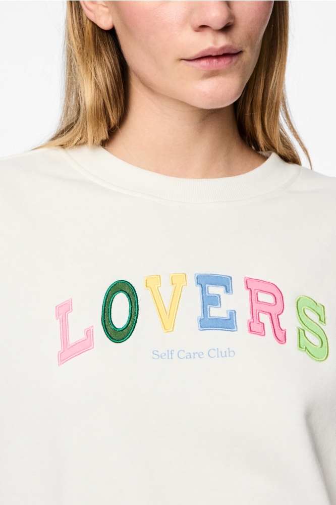 PCTOVE LS SWEAT BC 17157445 CLOUD DANCER/COLORFUL LOVERS